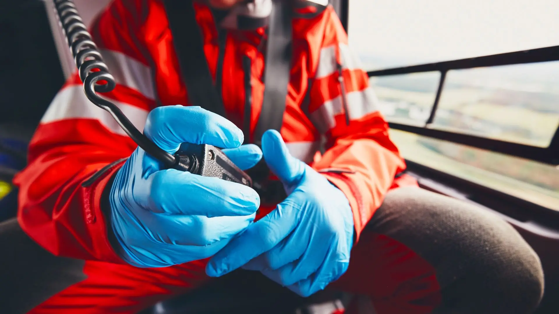 Remote users connected via SmartPatch-enabled vehicle node, ensuring communication across agencies and environments 